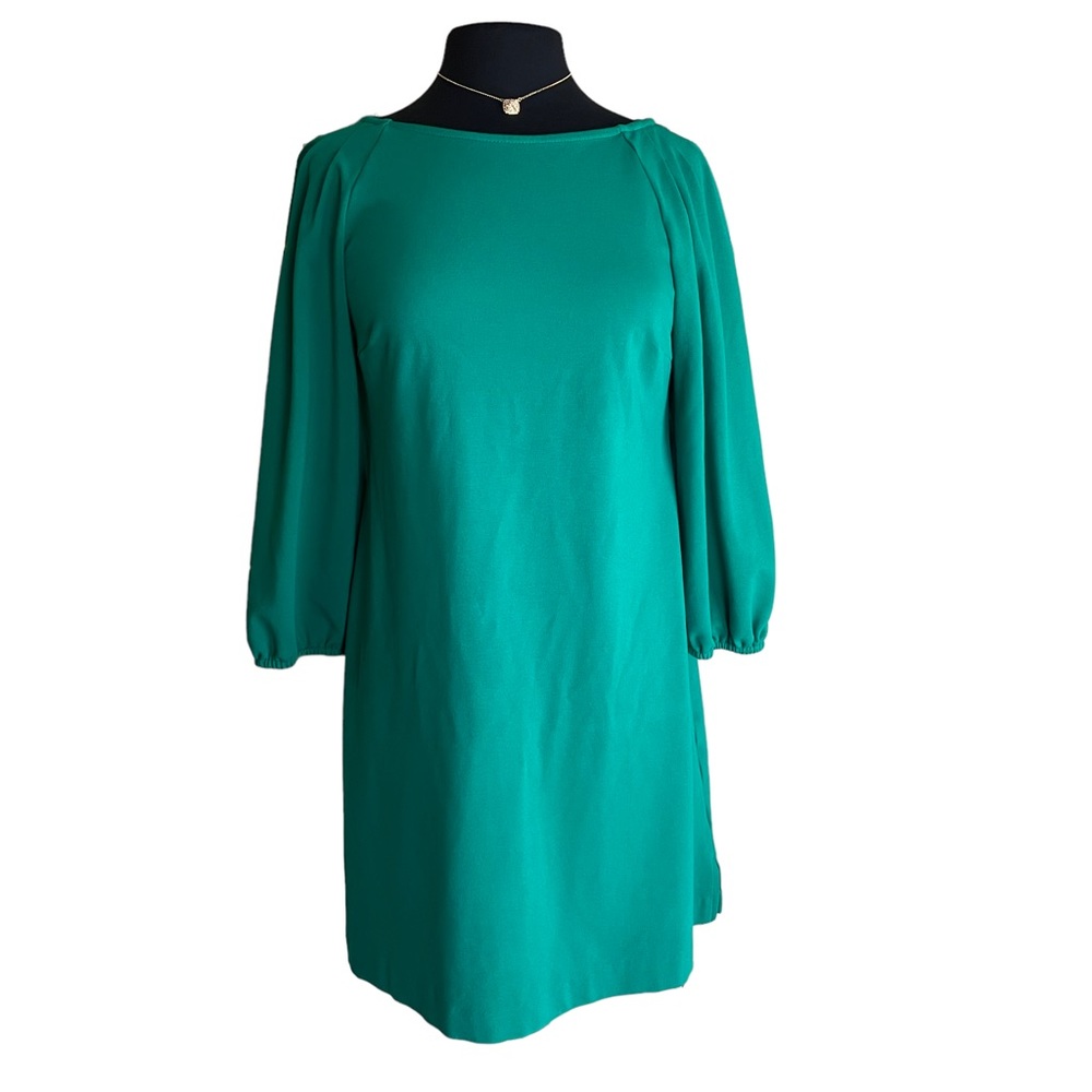 Eliza J Green Long Sleeve Shift Casual Dress